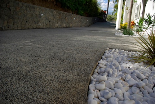 allee-de-jardin-beton-reunion-beton-desactive